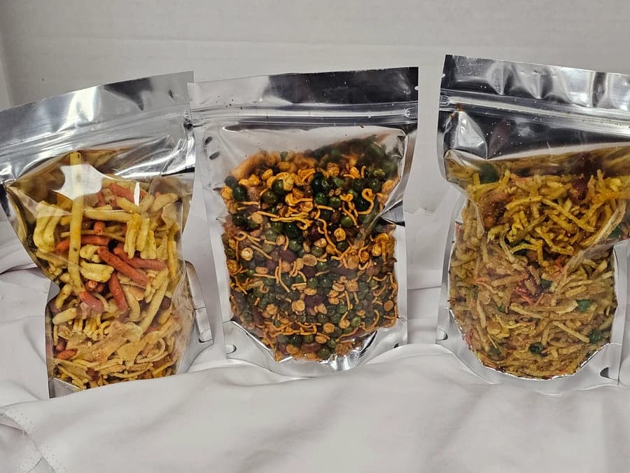 Events Small Silver Pouch Packet - Spicy Mixes from Surati Farsan Mart