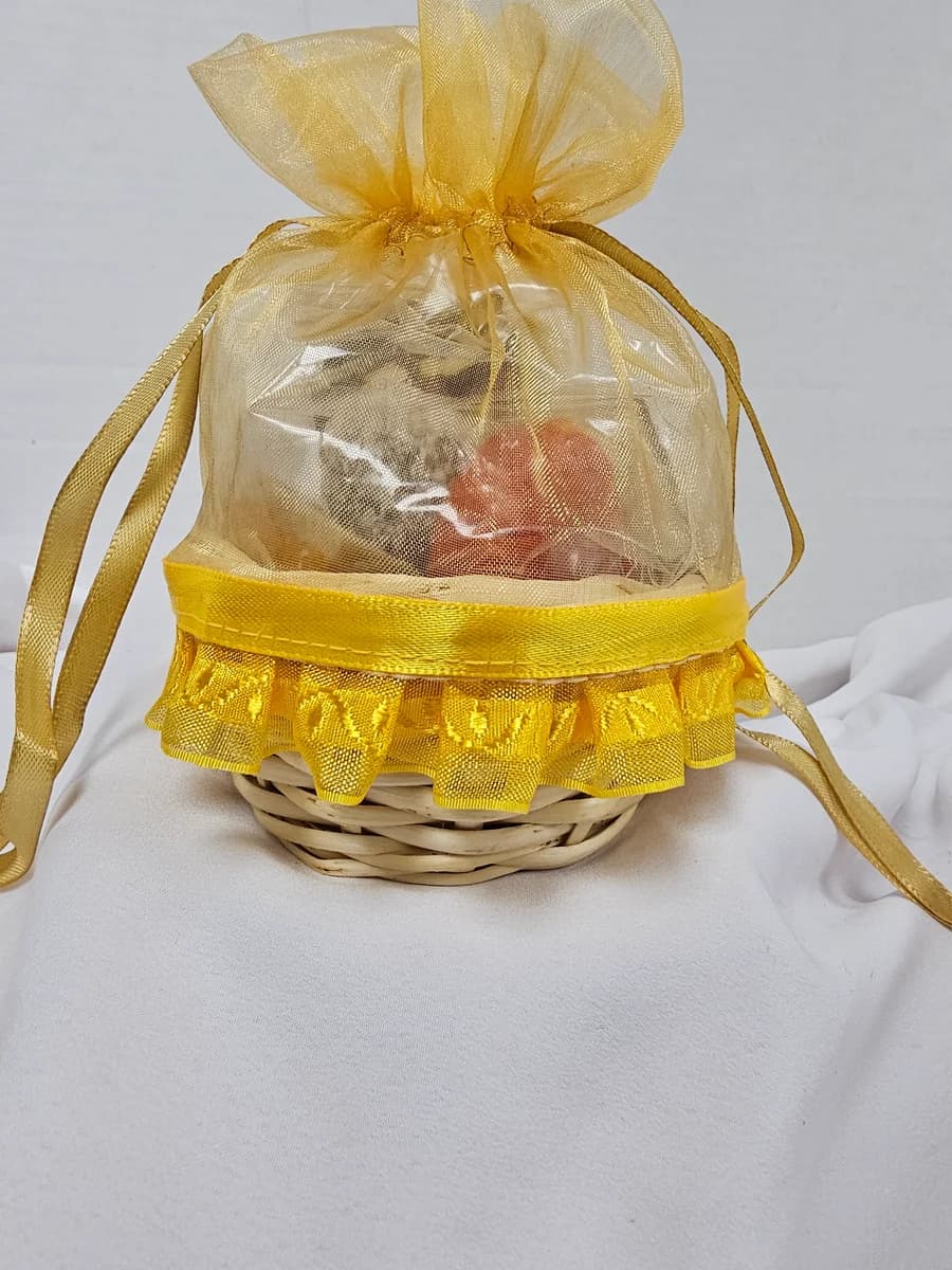 Gold Mini Gift Basket - 1/2lb Mix Sweets from Surati Farsan Mart